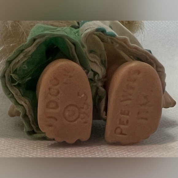 VINTAGE: Uneeda | Pee Wees doll/baby doll - Picture 13 of 16